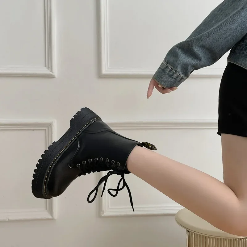 Ботинки женские из натуральной кожи Классические ботинки челси на платформе