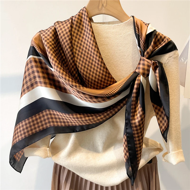 Рисунок 6 - Модная женская большая шаль