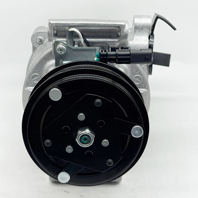 Фото Компрессор кондиционера для Chevrolet Trax Trailblazer 42733191 42733186 60004586 AKV200A448H AKV011H403AV 013478481CA AXD011H053B №4
