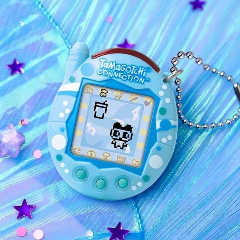 Фото Новый интерактивный электронный виртуальный питомец Bandai Tamagotchi V3: оригинальная игровая приставка-брелок, подарок для коллекционеров №2