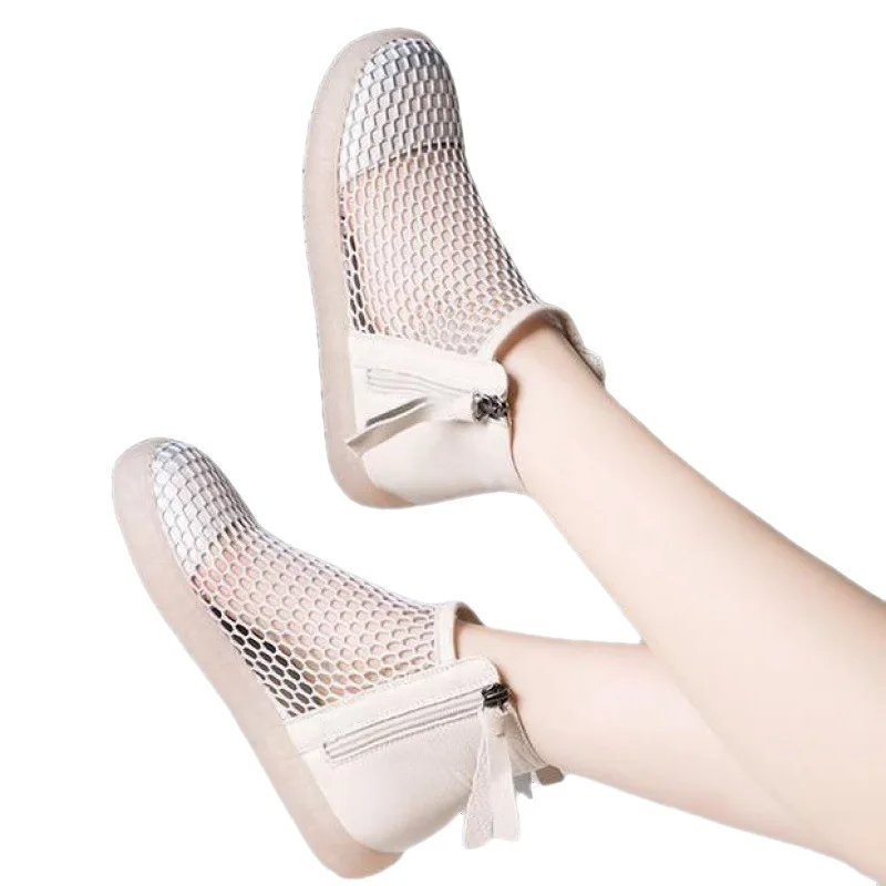 

Hole Net Boots 2022 New Hollow Summer Short Boots Versatile High Top Sandals Ox Tendon Soft Bottom Breathable Martin Boots