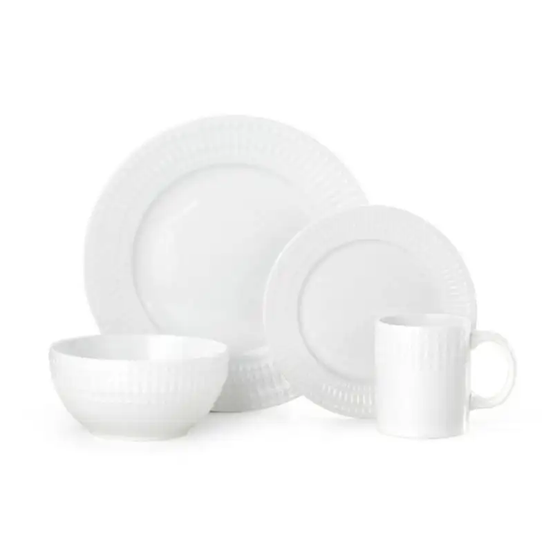 

® Cassandra Porcelain 16-Piece Dinnerware Set