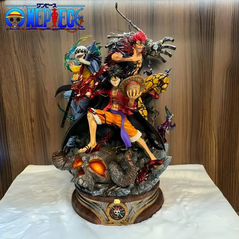 Фигурка героя фильма Три капитана 20 см