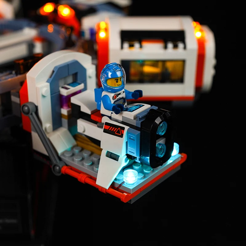 Строительные блоки для модульных космических станций (только осветительные