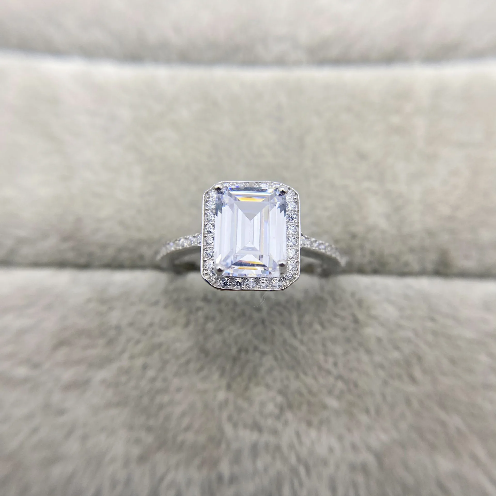 

New S925 Silver Plated Diamond Sapphire Ring European and American Women's Engagement Rings