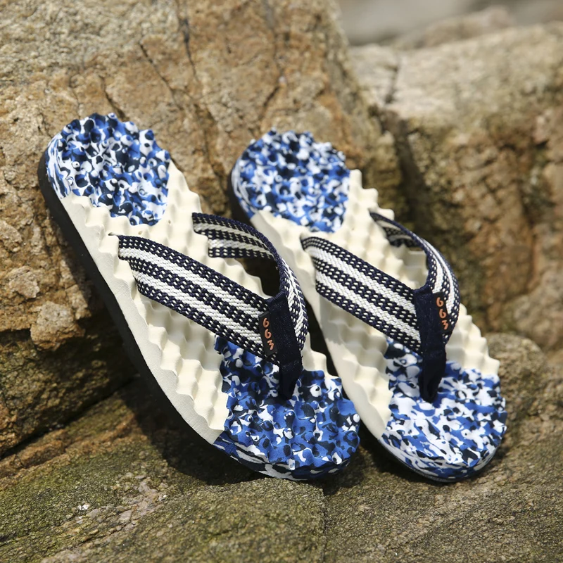 

Summer Men Flip Flops Massage Slippers Skid-proof Good Quality Double Sole Shoes Soft Comfortable Big Size 45 Male Shoes Hot Sal