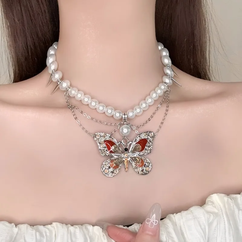 Draweye Women Necklaces Butterfly Multilayered Pearls Vintage Hyperbole Jewelry Punk Style Hiphop Fashion Collares Para Mujer