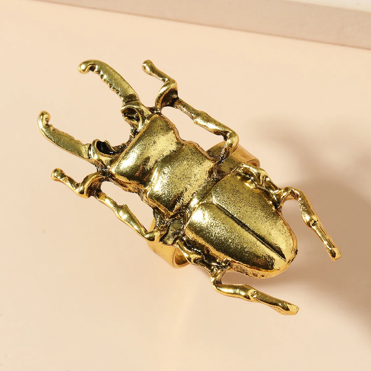 

Punk Simulated Beetle Ring for Women Vintage Retro Beatles Shaped Insect Metal Rings Gift for Boyfriends Jewelry 2023 Trend