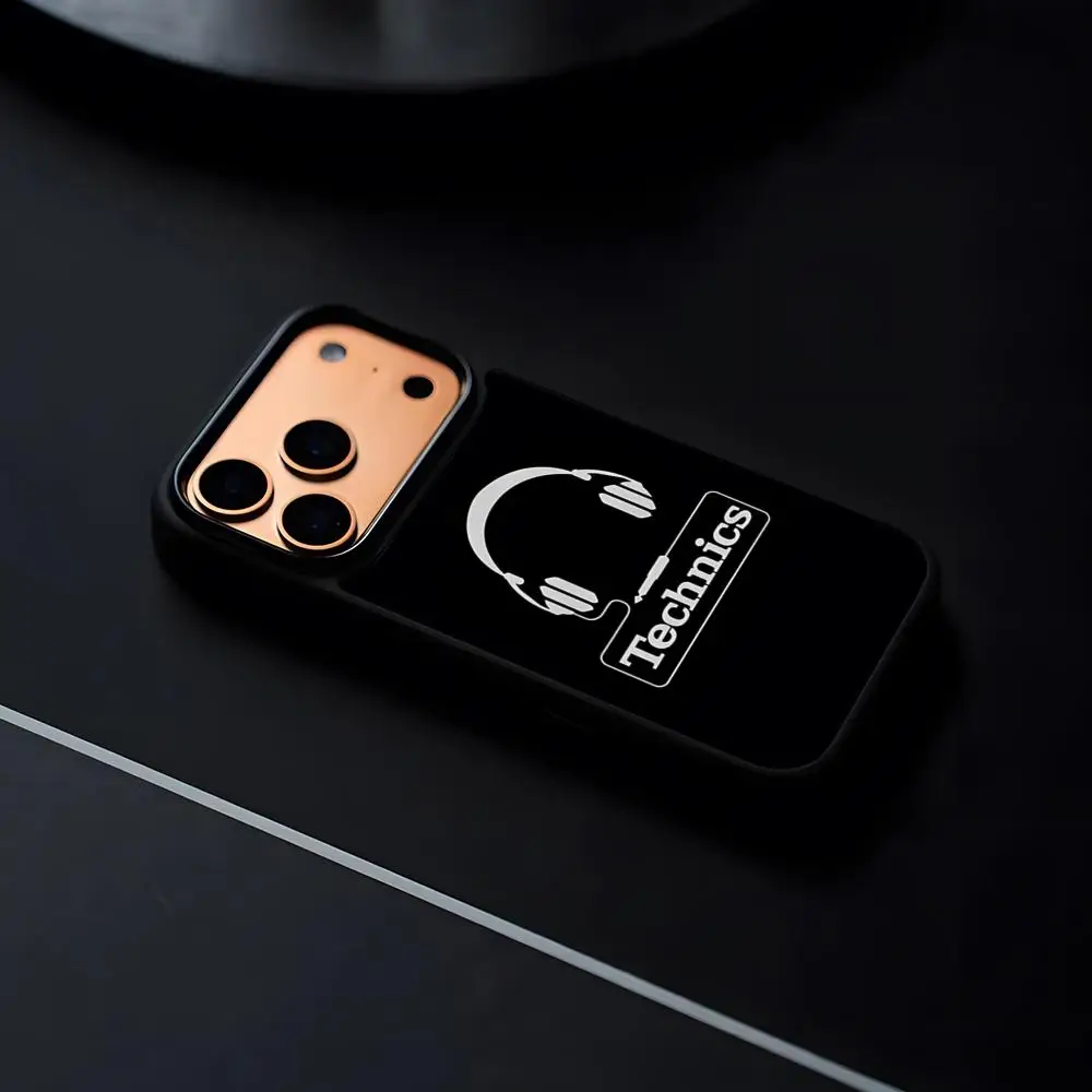 Чехол Technics для iPhone 17 16 15 14 13 12 Pro Max Plus, черный, с жесткой рамкой (art.: 3920daaeddef6) - 3920daaeddef6