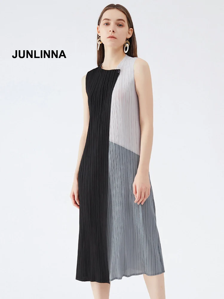

JUNLINNA Pleated Materials Women Dress 2022 Summer New Midi Vestidos O-Neck Sleeveless Patchwork Colours Elegant Lady Dresses