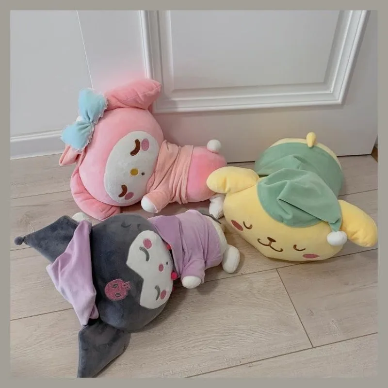 Фото Плюшевая кукла-подушка Kuromi My Melody Big Ear Dog: милый подарок для лучших подруг девочек №3