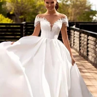 princess wedding dress a line beaded lace appliques bride dresses illusion back party dress long train wedding gowns