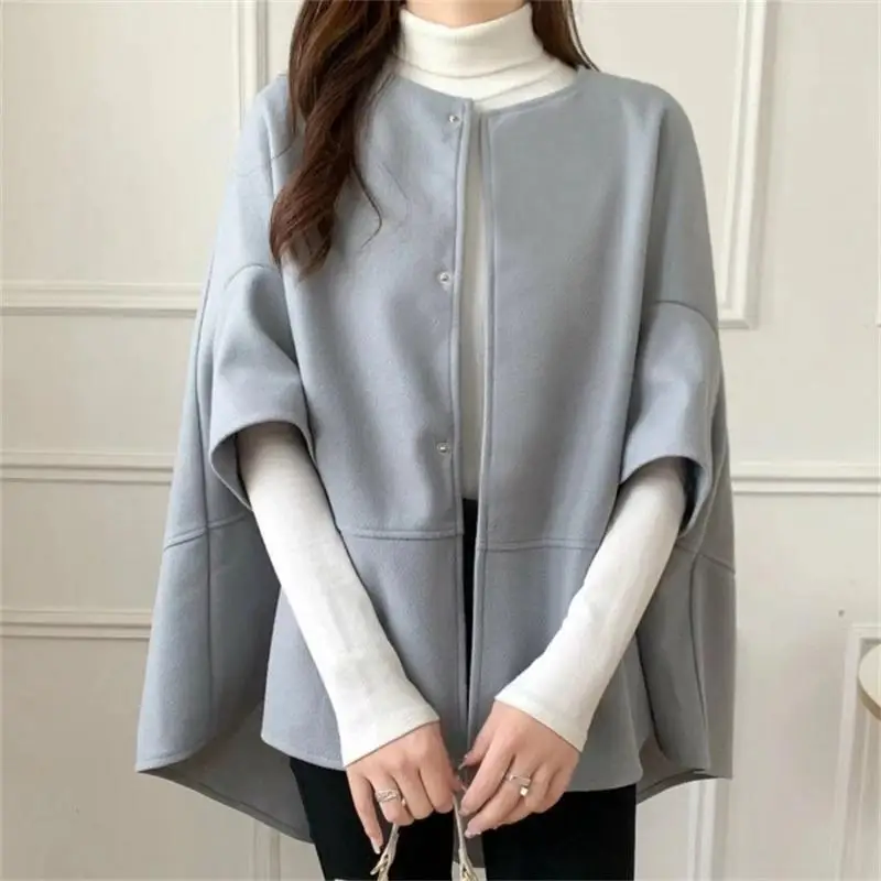 Осенне-зимнее новое пальто