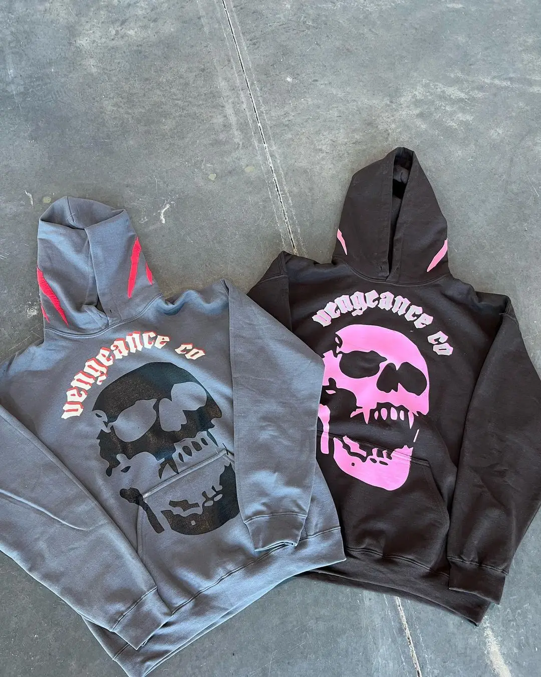 Женская толстовка с капюшоном длинным рукавом на молнии