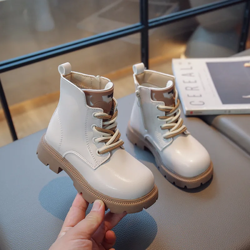 

Бежевые Детские Модные Повседневные новые универсальные полусапожки в японском стиле для девочек 2022 Простые повседневные ботинки с круглы...