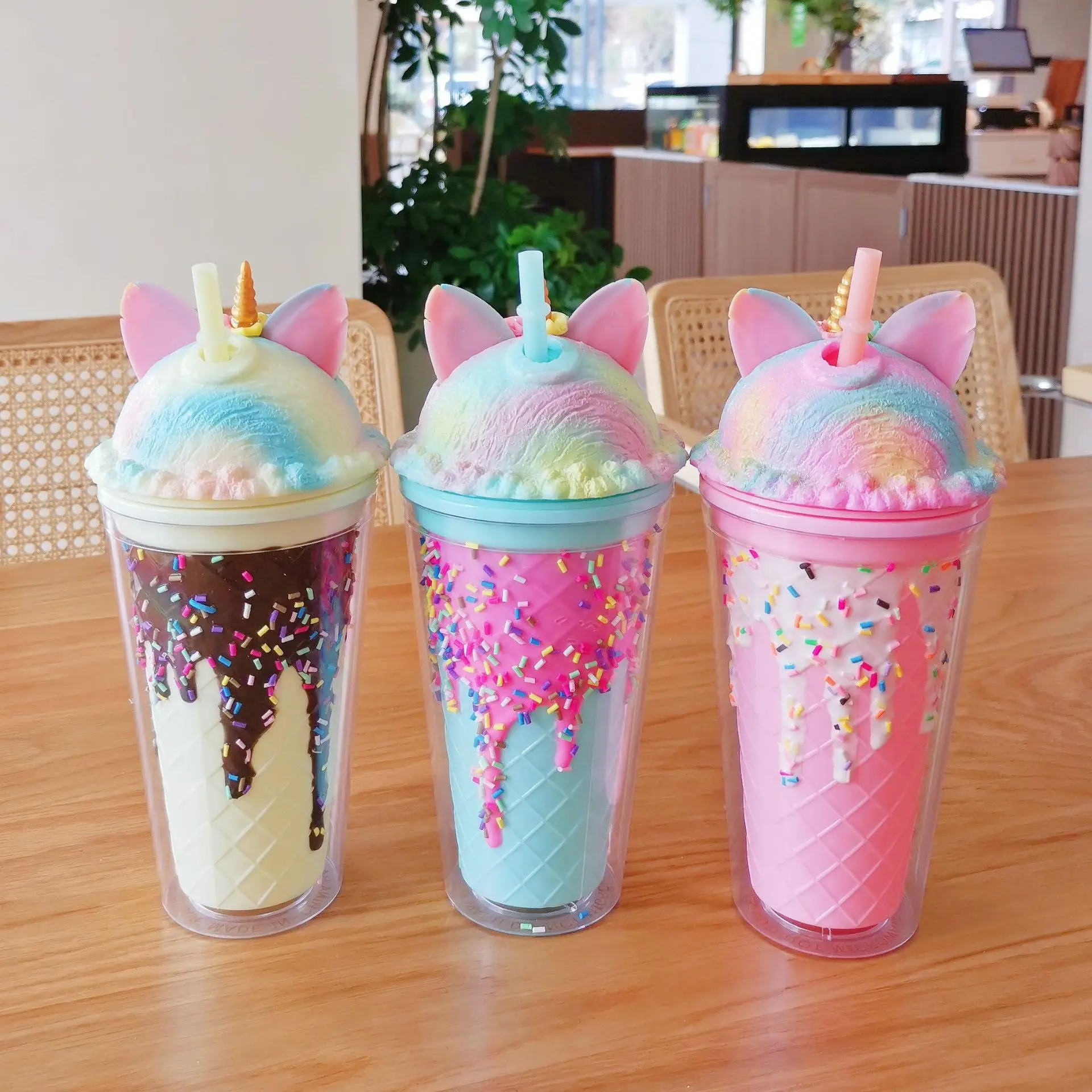 

Cartoon Unicorn Ice Cup Summer Fashion Double-layer Plastic Straw Mug Lovely High Appearance Water Cup With Cover Girl Gift