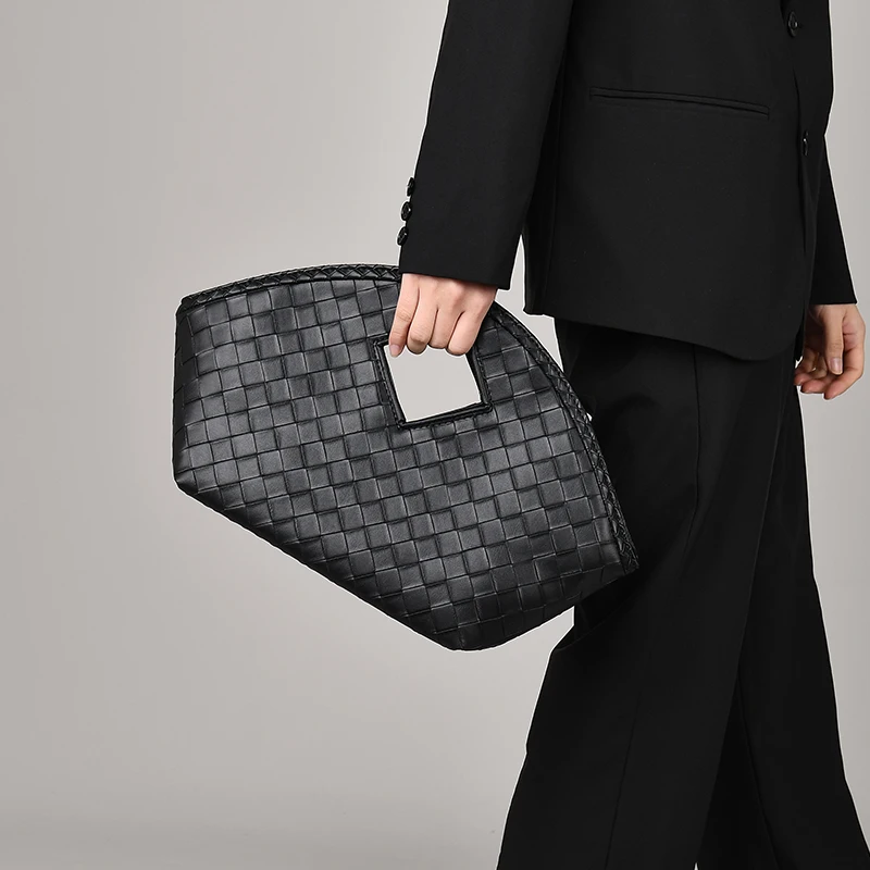 

Luxury Designer Soft Black PU Leather Woven Handbag Autumn New Large Capacity Vegetable Basket Tote Bag Female Shopping Bags