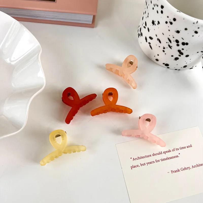 Заколка-краб Женская акриловая элегантный зажим для волос карамельных цветов