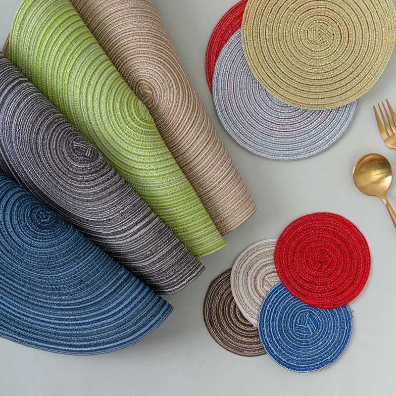 

1 шт. плетеная круглая подстилка для обеденного стола, термостойкая подкладка, устойчивая к пятнам, нескользящая моющаяся ПВХ плетеная виниловая посуда коврики