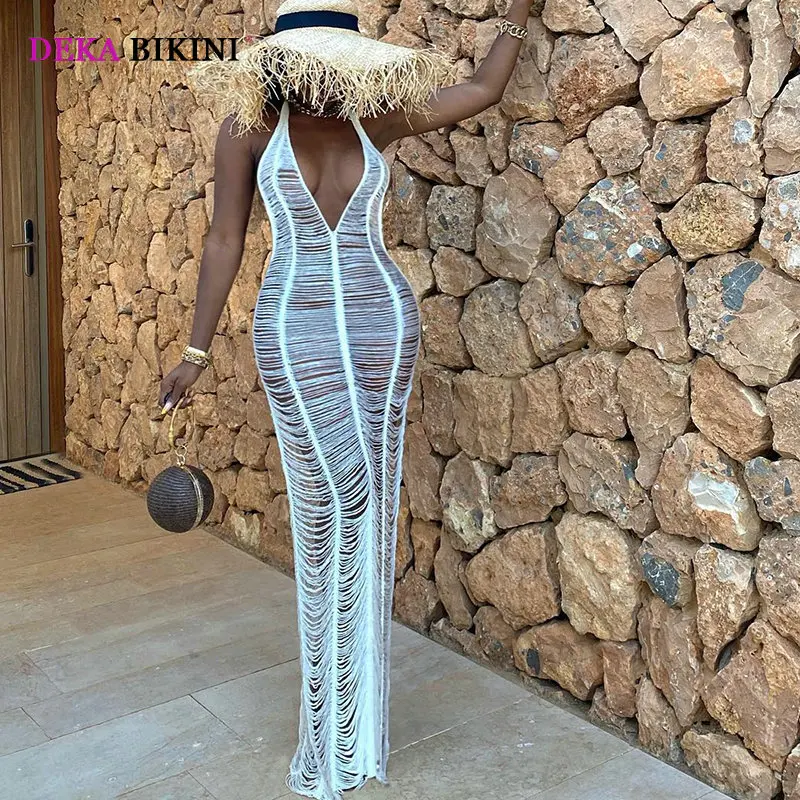 Женское ажурное пляжное платье DEKA белое вязаное с V-образным вырезом и открытой