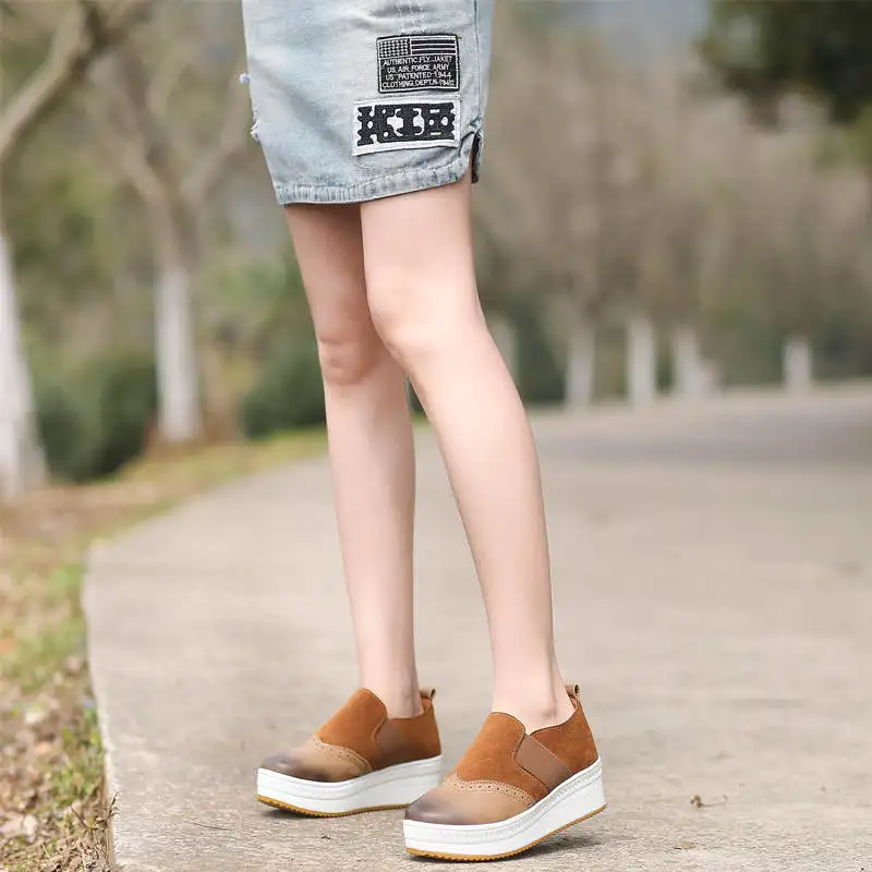 

Hi Top Sport Sneakers Woman Kid Running Shoes Woman Big Soles Women Sports Designer Luxury 2021 Brand High Sneakers Cute Tennis