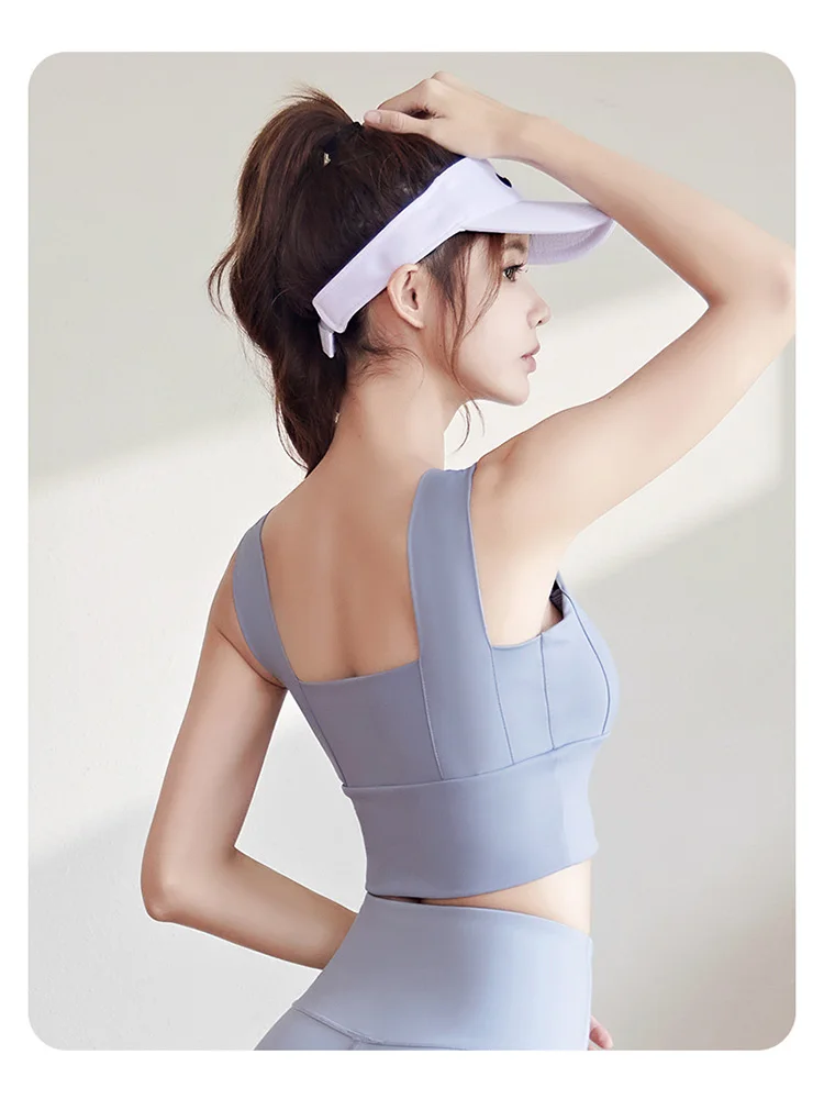 Новый спортивный бюстгальтер телесного цвета Не оставляющий следов