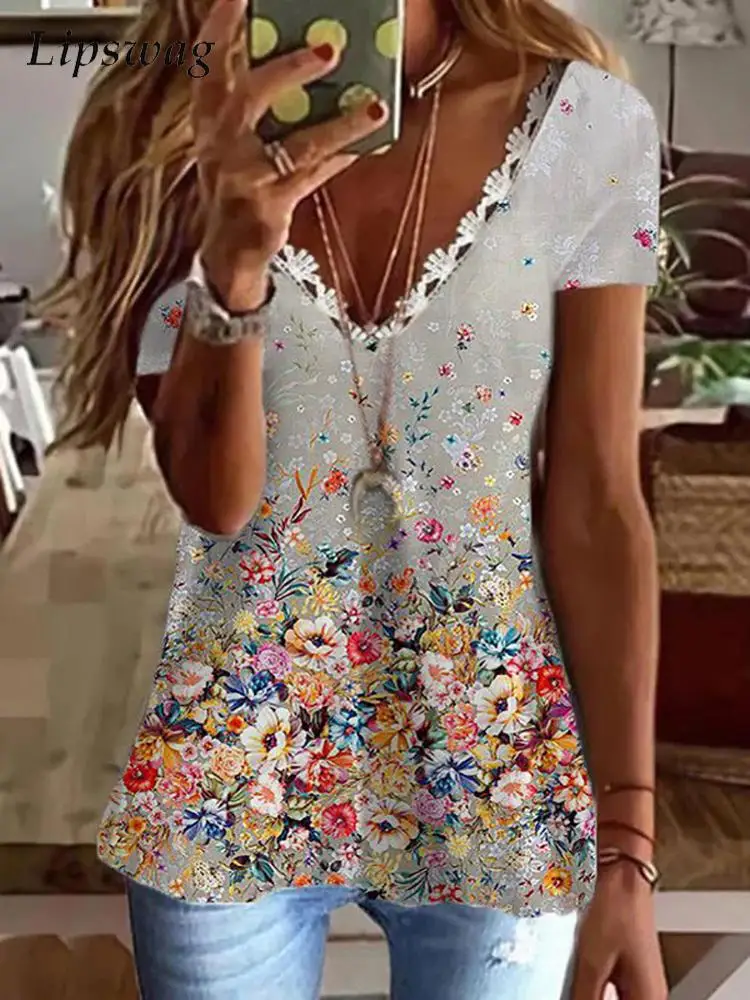 

2022 Summer Casual V Neck Short Sleeve Pullover Tops Women Flowers Printed Loose Blouse Fashion Ladies Lace Edge Street Shirts