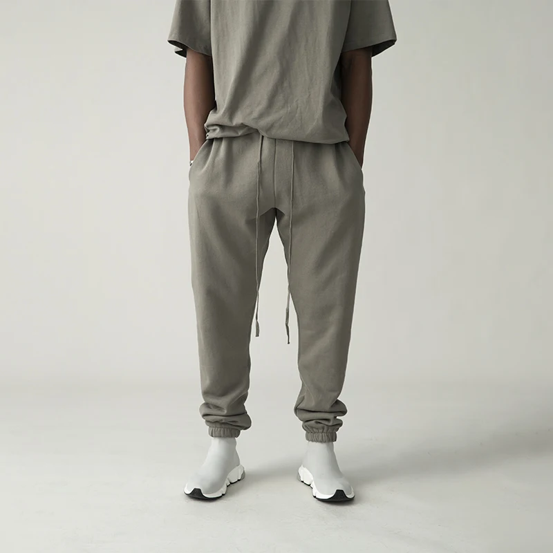 

Fashion New Solid Color Sweatpants High Quality Jogging Pants Men and Women High Street Hip Hop Cotton Sports Pants