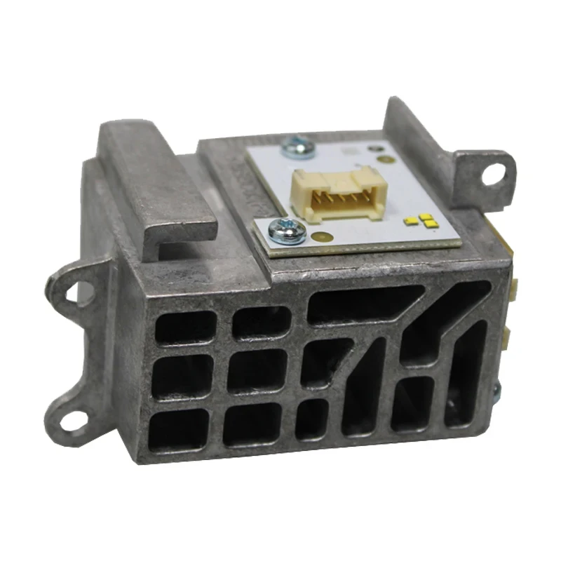 Супер яркие левые и правые светодиодные модули дневного света для BMW 6 серии F06 F12