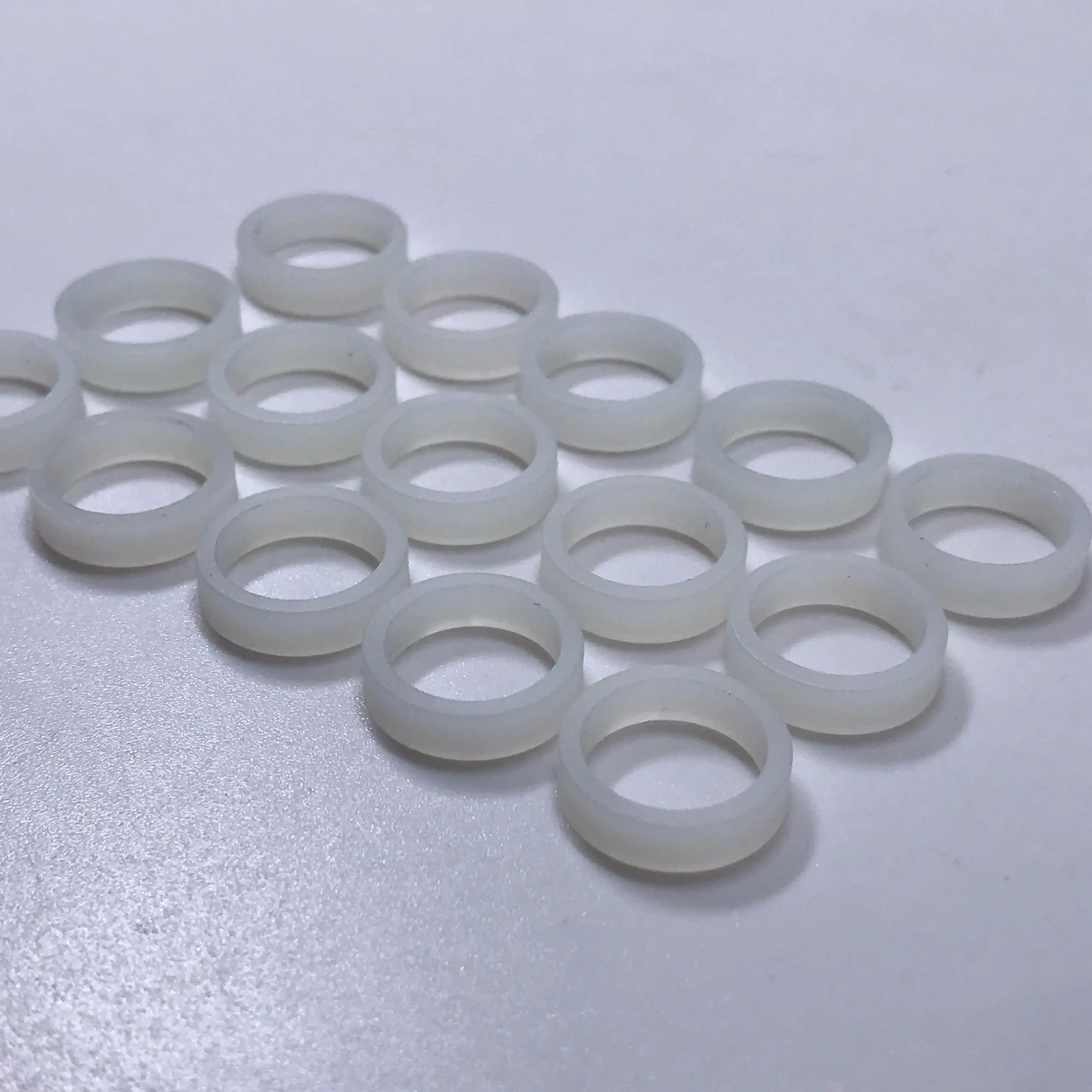 100 шт. Универсальный топливный инжектор пластиковые комплекты 12 1*15 3*4 мм 32009 ASNU109D |