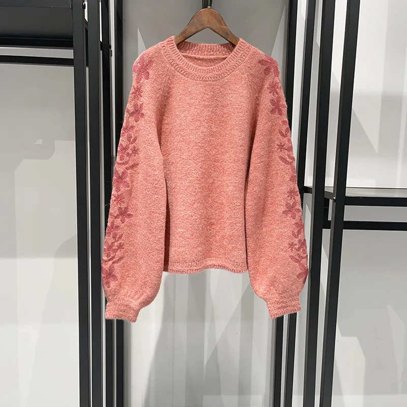 French sle Early Spring Soft Glutinous Fashion Flower Embroidery Puff sleeve round Neck Pullover Women's sweater |