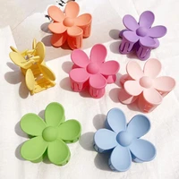 new style temperament womens abs plastic flower clip shark tooth hair clip hair accessories ponytail back headdress
