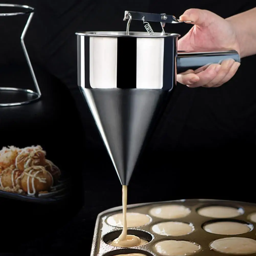 600ml/1200ml Kitchen Funnel Stainless Steel Funnel Dispenser w/Rack Cupcake Pancake.Batter Maker Octopus Fish Ball Dessert Tool