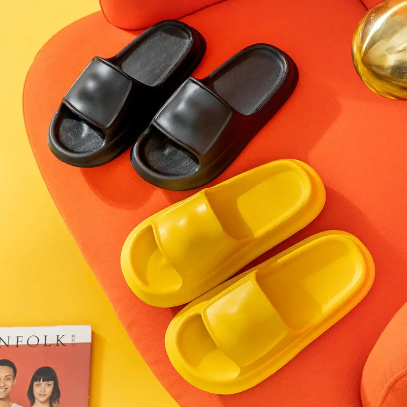 Slippers 2022 New Summer Slippers Women's Home Thick Bottom Household Bath Non-slip Men's Sandals and Slippers Women Shoes