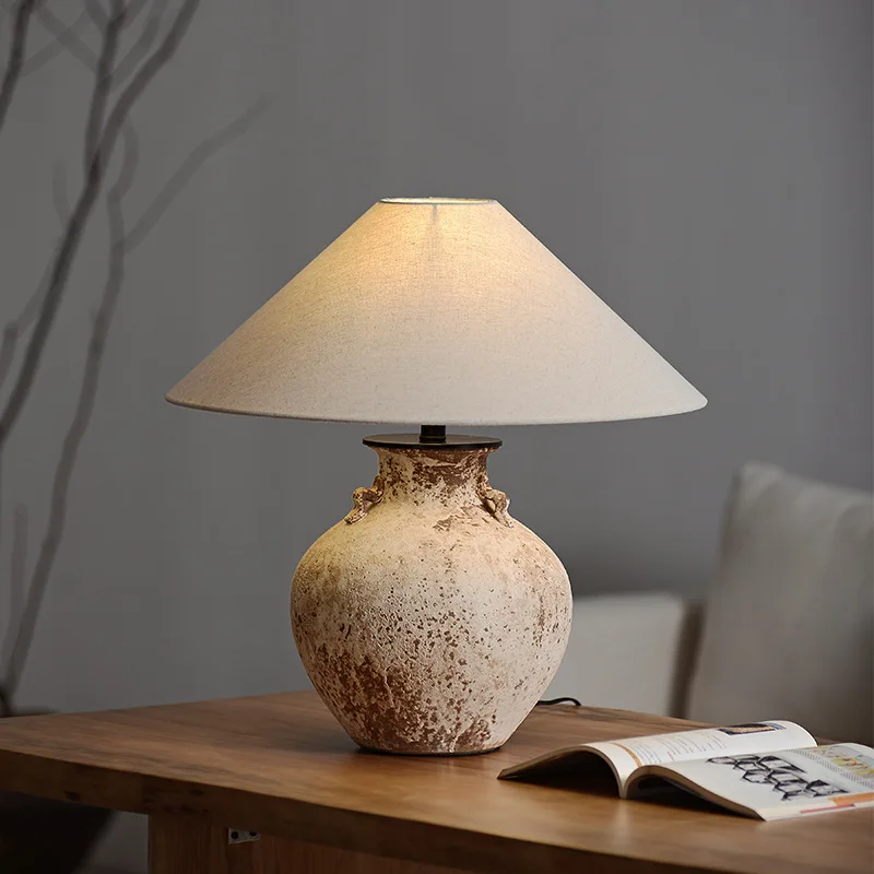 

Japanese retro desk lamp with silent wind pottery jar, coffee table, living room decoration, home stay, study, bedroom