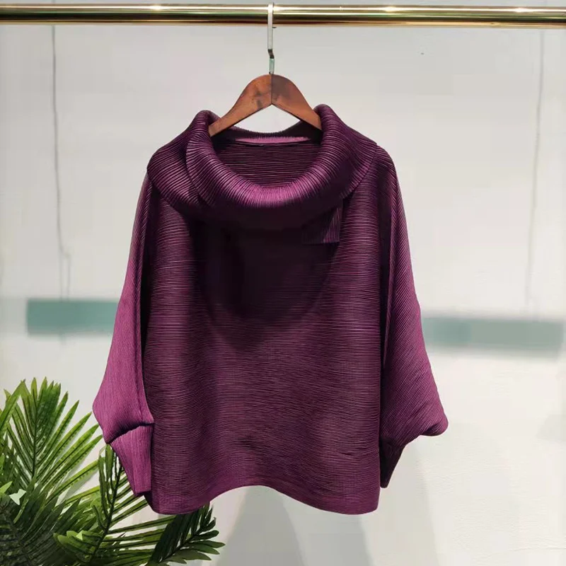 

Miyake Pleated Tops 2022 Autumn WInter Solid Color Lapel Loose Large Size Batwing Sleeves Polo Collar Designer Aesthetic Clothes