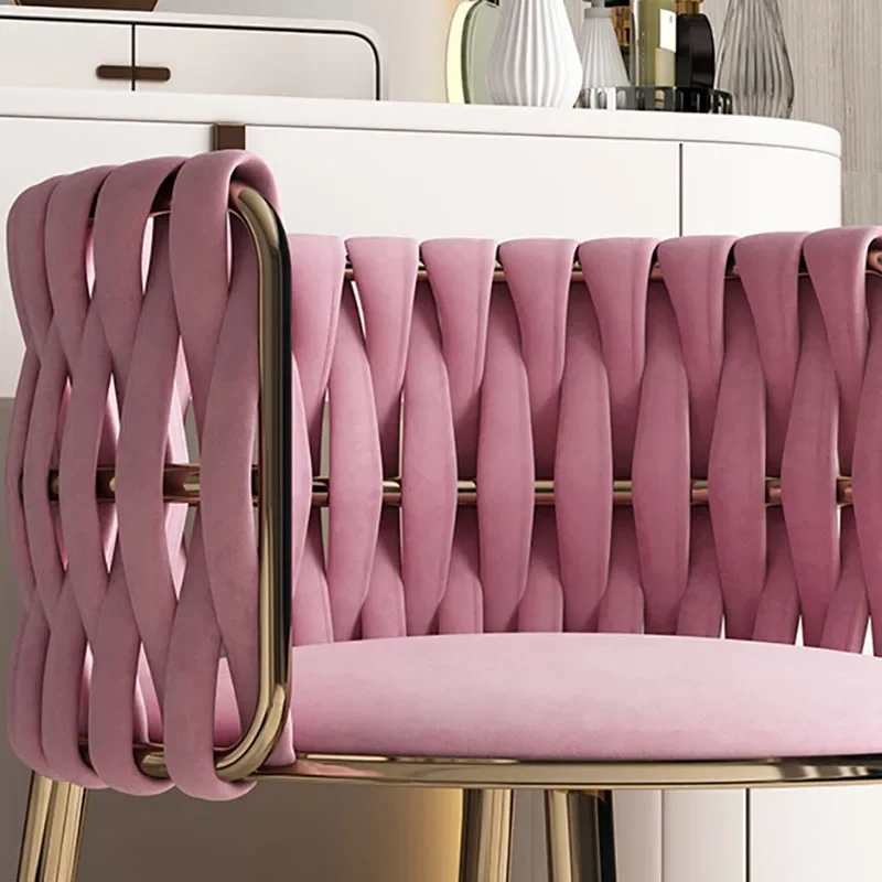 

Минималистичный необычный тканевый макияж с низкой спинкой, дизайнерский стул для бара в скандинавском стиле, домашняя мебель