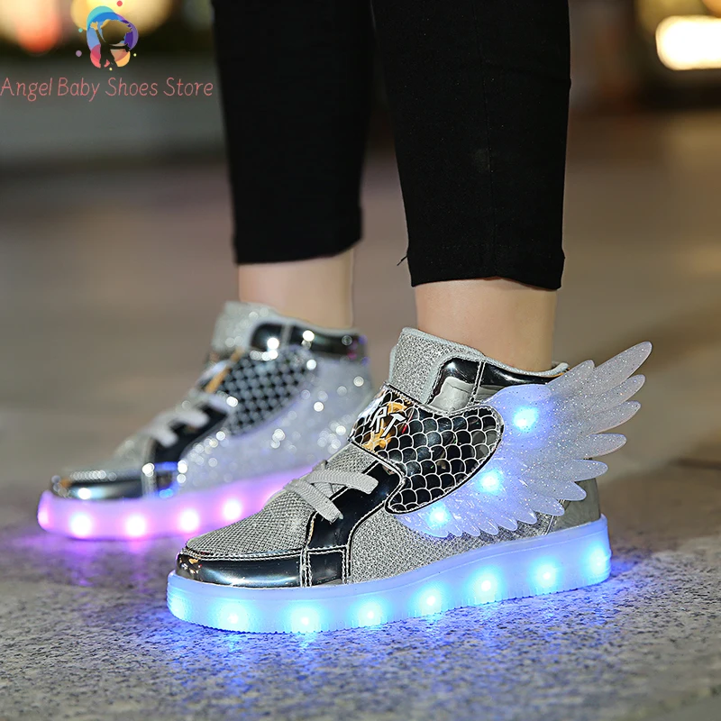 

Children's Lead Shoes Boys Girls Lit Sneakers Luminous Shoes Children's Running Sports Breathable Casual Luminous Soles 27-37