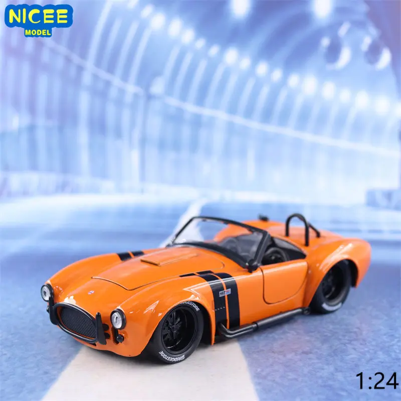 Alloy Toy Car For Kids Crafts Decoration Collection J244