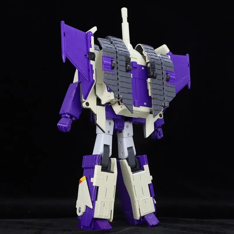 В наличии игрушки-трансформеры звезда рандомная модель ST01 Blitzwing три формы