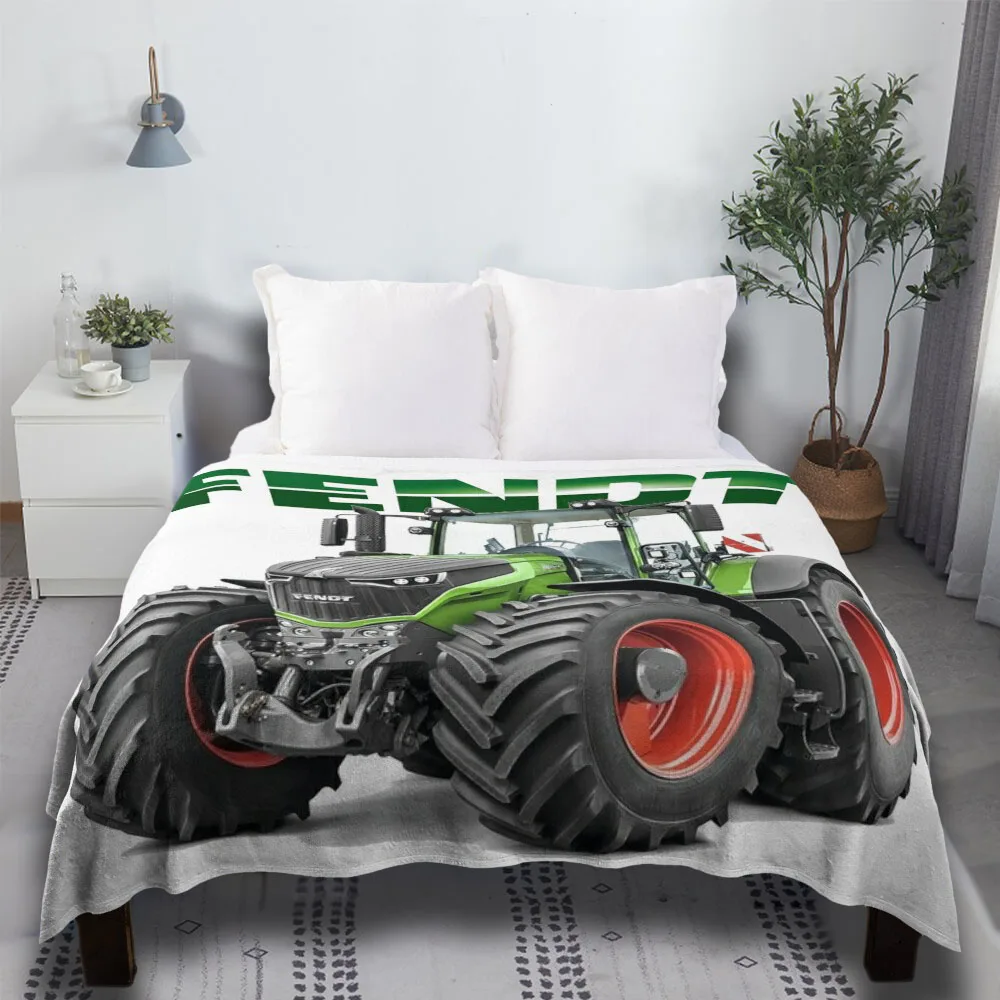 

Немецкие тракторы флуоресцентные для дома