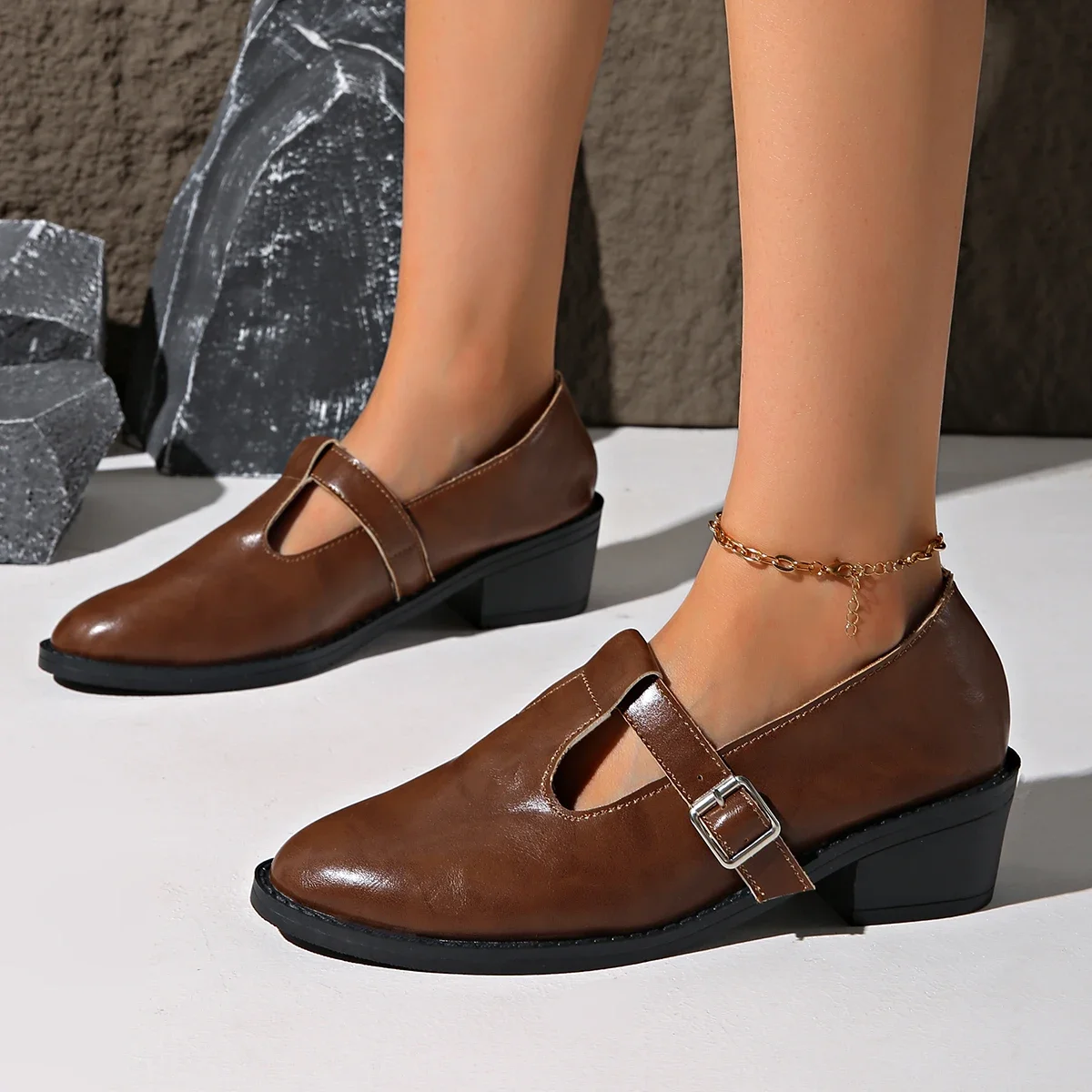 Retro Style Thick Heel Women Mary Jane Shoes Fashion Shallow Pointed Toe Ladies Comfort Office Pumps Footwear Banquet Comfortabl