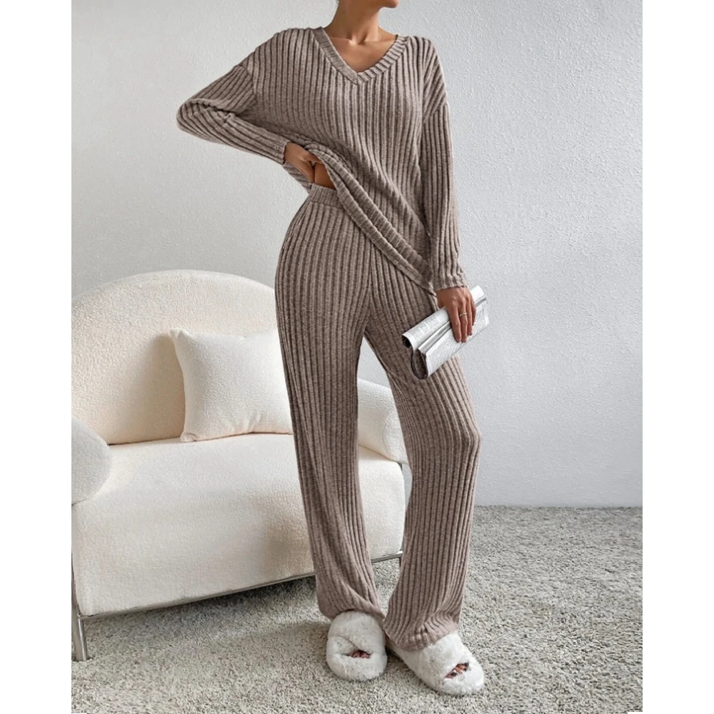 Осенний Женский комплект из топа с V-образным вырезом и длинными рукавами брюк