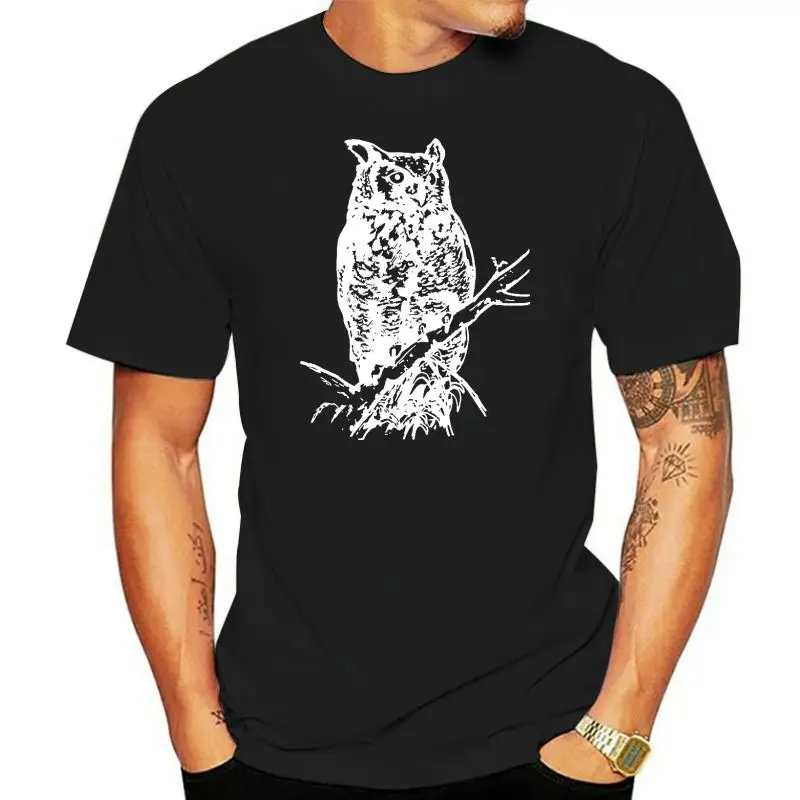 

Title: Vintage 1990s Outdoor Nature Series Black and White Owl Screen Print Ultra Cotton Crewneck T-Shirt Like New men t shirt