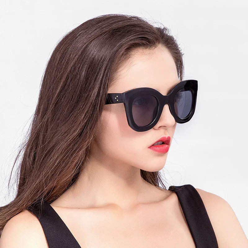 

Round Sunglasses Women Fashion New Vintage Square Shades Men Brand Design Luxury Big Sun Glasses UV400 Eyewear Female Oculos