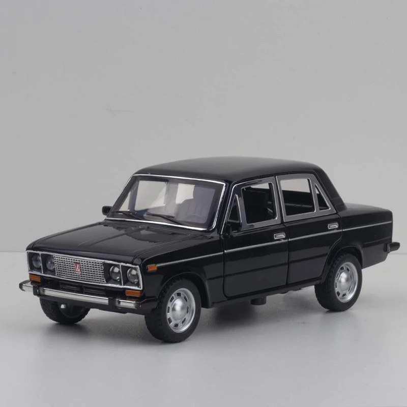 

1/24 Russian Lada Simulation Alloy Model Car Metal Sound And Light Pull Back Children's Diecast Car Collectible Toys For Gift