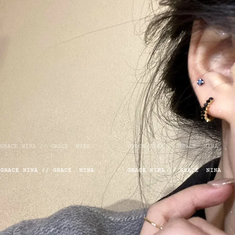 Элегантные черные серьги-гвоздики с цирконием для женщин комплект из 4 предметов