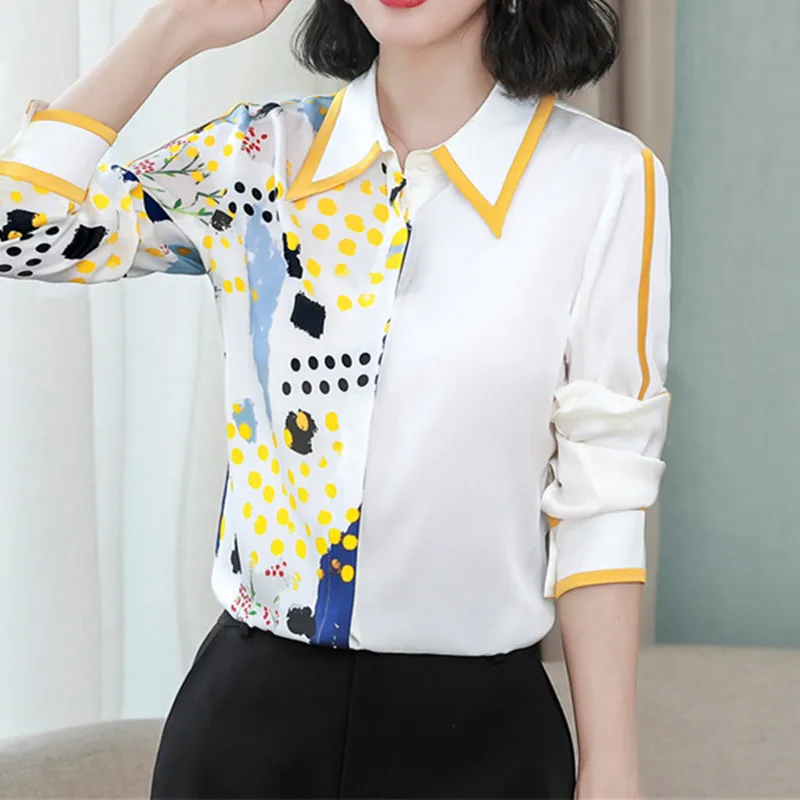 Рисунок 2 - Модная женская рубашка с цветочным принтом