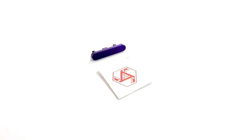 Nokia 6700 Slide - Кнопка камеры (толкатель) (цвет: Purple) Оригинал |