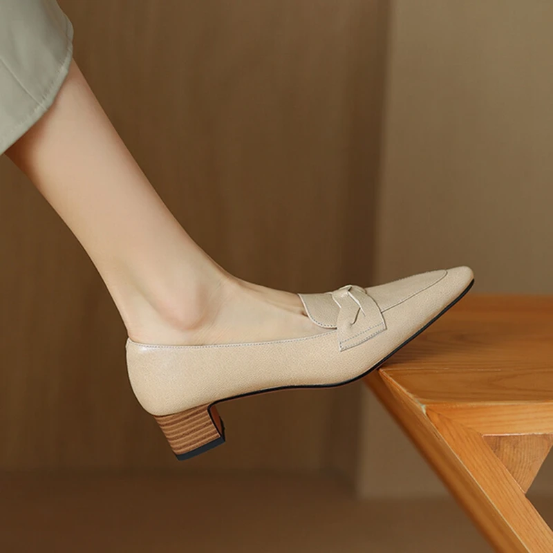 Женские туфли из натуральной кожи